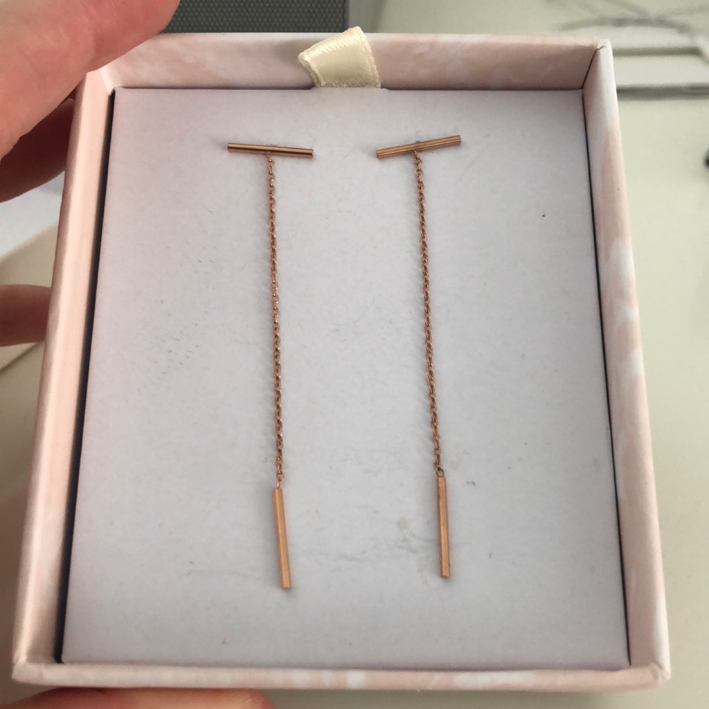 Rose Gold Dangle Earring